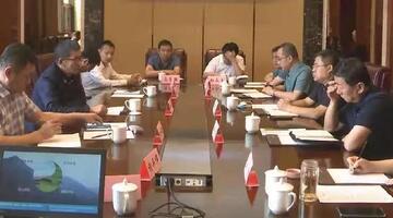 丁利春与洛基山创新科技集团有限公司董事局主席许泓标座谈